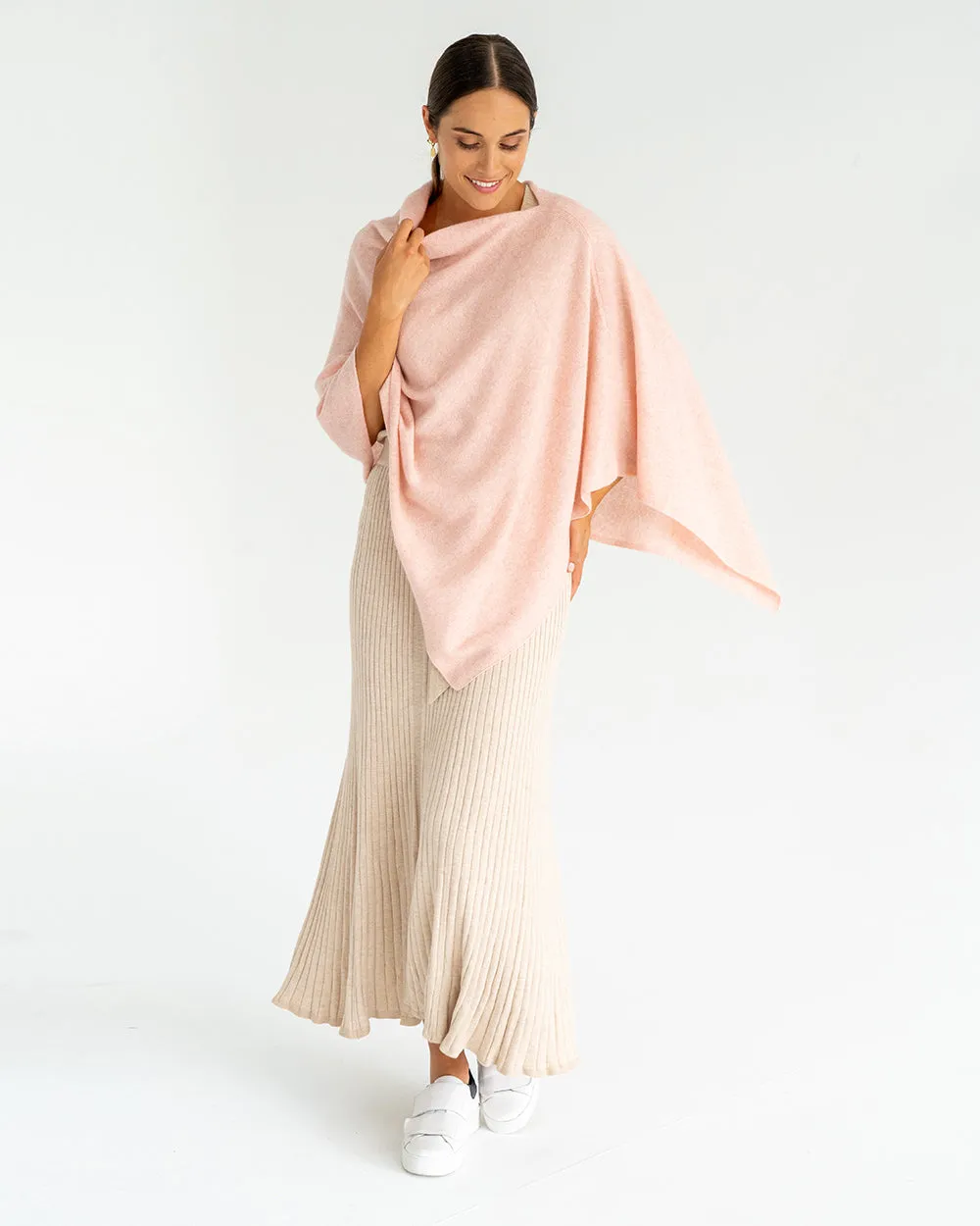 Cashmere Caplet - Baby Pink