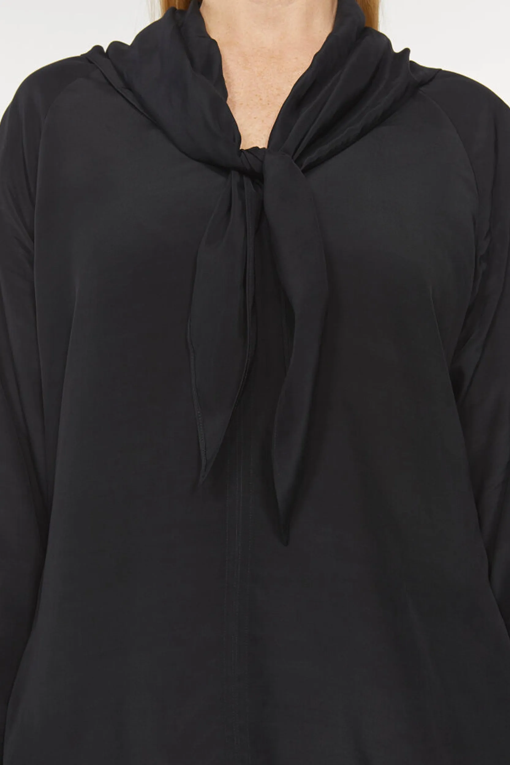 Doris Blouse in Black